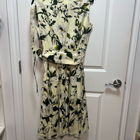 NOT- Samantha Sung Sleeveless MIDI Dress, butter yellow Size 10 - Picture 5 of 9